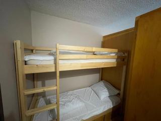 Le Relai S34 - Grand et lumineux studio avec coin montagne 4-6 pers avec WIFI, 50m des pistes, grand balcon exposé SUD, DRAPS NON COMPRIS - 5