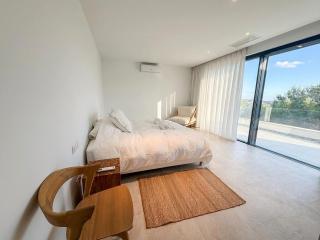 4 Bed Luxury Villa on Las Colinas Golf Resort - 4