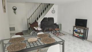Maison entre Nantes, La Roche et Plages, une chambre, un jardin - 0