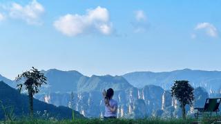 Zhangjiajie Valley Love Original Ecological Hotel - Free pick-up and drop-off Service - 24-hour Self-service coffee - Ice Cubes - Outdoor viewing Platform - Self-service laundry room Dryer - Free photography service in Hotel area - 7