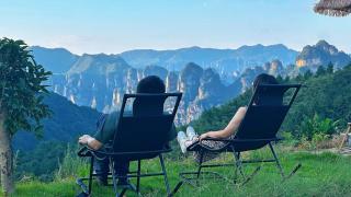 Zhangjiajie Valley Love Original Ecological Hotel - Free pick-up and drop-off Service - 24-hour Self-service coffee - Ice Cubes - Outdoor viewing Platform - Self-service laundry room Dryer - Free photography service in Hotel area - 6