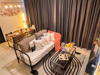 Georgetown Urban Family & Baby-Friendly Home with Skypool Seaview - 2
