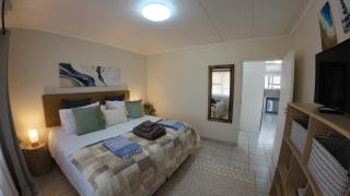 Ebb & Flow Beach House - 5