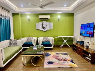 Executive Heights 3 BHK Family Apartment - 0