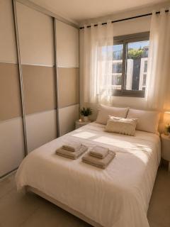 Sea & Shuk - Tel Aviv Beach Residence with Mamad - 5