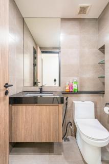 Hestia Living - 3BR Residence at DeLaSol District 4 - 5