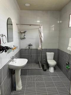Roomz hotel - 8