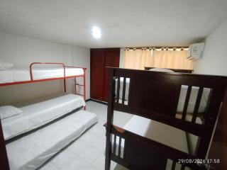 Apartamento 2B Edificio Iroka Frente al Mar en el Rodadero de 2 habitaciones FULL AIRE - INTERNO - 9