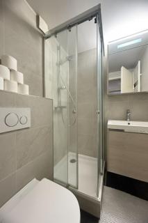 CHL Stay Apartment City Hospital-Private Garden & Free Parking - 2