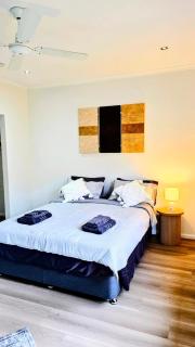 Lush Getaway - Smithfield - 4