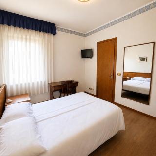Single Rooms - 0
