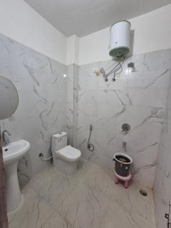 Hanu Guest house - 3