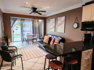 Stay At Jbay Apartment - 3