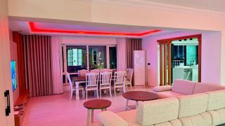 MRF4 across from Empire Fully furnished 2 BR - 7