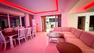 MRF4 across from Empire Fully furnished 2 BR - 6