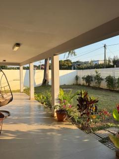 Relaxing 4-Bedroom Beach House! - 3