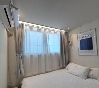 Stay in Seoul, 3 min to Seoul Station, New Apt, 3 Air Conditioners, Elevator, Rooftop, Quiet & Cozy - 2