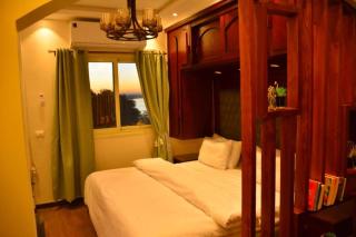 Aton Apartment, Luxor Resort, Minutes from City Center - 2
