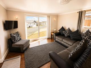 Bentley's Cosy Cottage- Perfect for Families, Contractors and Long Stays-Sleeps 5-Pet Friendly - 9