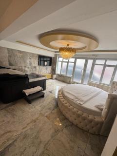 Golden Love - Jacuzzi - 6