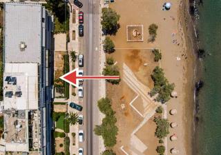 Vouliagmeni Beachfront Athens Fast WiFi - Atenas - 9