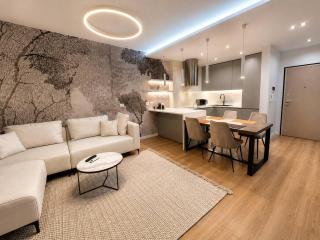 Prive Luxury Apartments -City Center & Seaside in 1 - 0