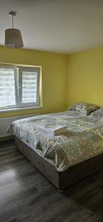 In Ballyhowly Room - 6