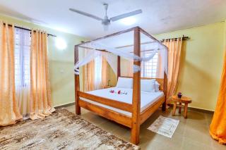 Diani Beach Gold Apartments - 6
