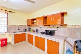 Diani Beach Gold Apartments - 5