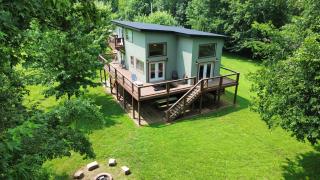 The Perch Creekhouse - Sleeps up to 10 - 0