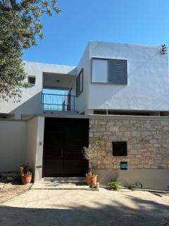 Villa St George Stroumpi - 9