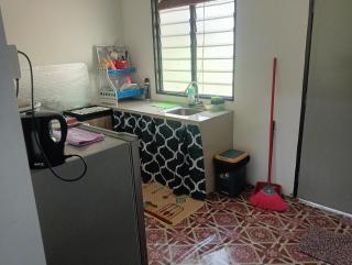 Halah HomeStay in Parit Jawa - 2