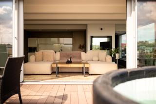 Penthouse Centrum s dokonalým výhladom a veľkou terasou - 1