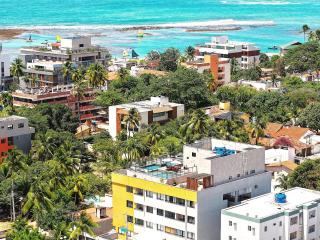 Flat Amplo no Centro de Porto de Galinhas – Quarto e Sala, Tudo a Pé - 0