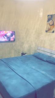 Beautiful & comfortable room in a calm secure area - 0