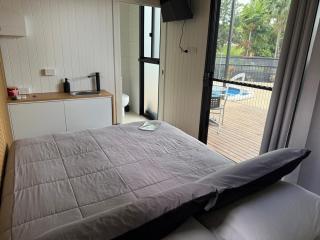 Private Tropical Self-Contained - 5
