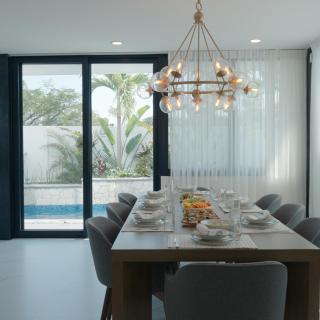 Villa Flamingos 7 Beachclub - Rooftop & Pools - 2