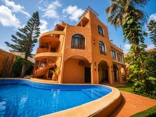 Maison Sahel - African Art & Coastal Serenity - 0