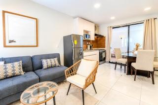 NEW! Elegant and modern home near Comalapa airport - 0
