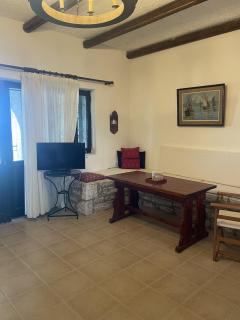 The Residence Parasyros Tower - 3