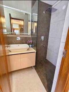 the property gallery - 9
