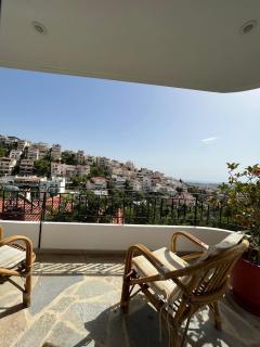 Studio with breathtaking view in Panorama Voula - 3