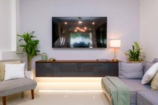 4 Bedroom Luxury Villa with Private Pool - 1