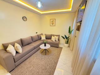 Cozy Apartment in Prime Location - 0
