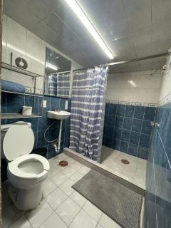 Habitación cerca del aeropuerto - 4