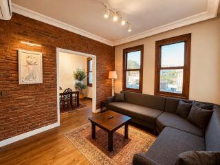Nu 246 Unique Galata Home, Historic Charm and Style - 0