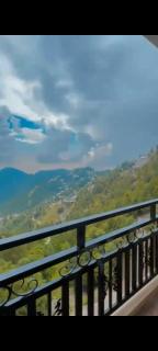 Aura Pine Service Apartments KhairaGali - 2