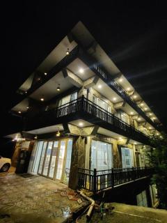 Aura Pine Service Apartments KhairaGali - 5