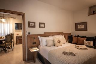 Goumenos Guest House - 1