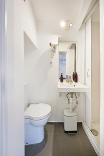 Renovated Alfama Loft, Santa Apolonia - 2
